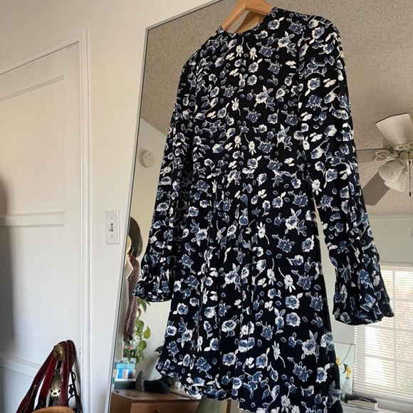 Reformation black blue floral long sleeve dress - Picture 5 of 5